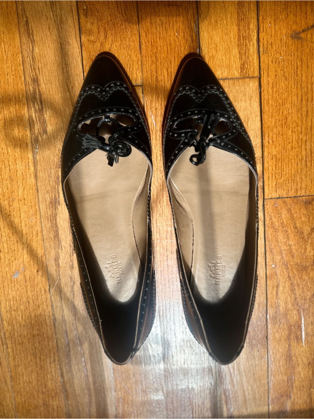 Vintage Leather Hermès Pointed Ballet Flats
